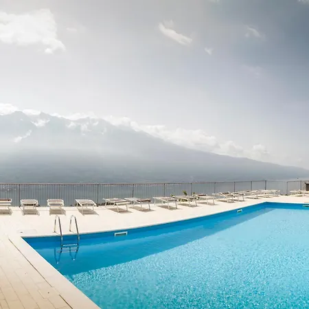 Apartment La Quiete 30 View By Gardadomusmea